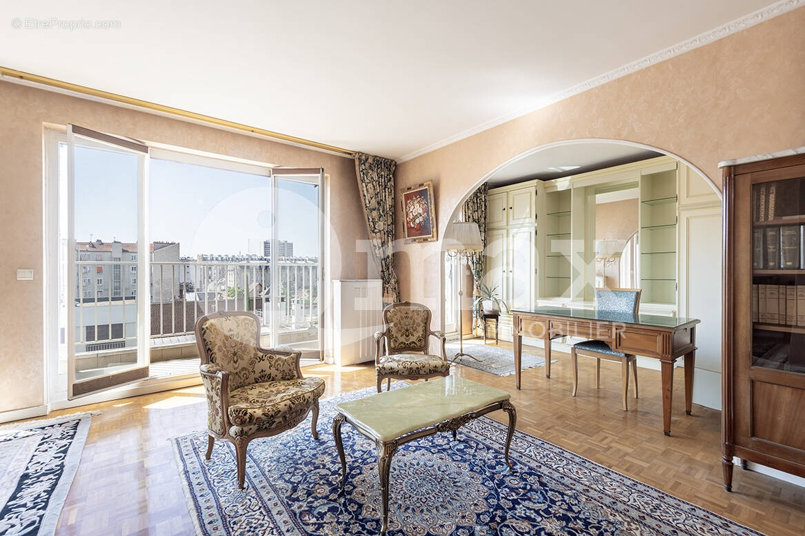 Appartement à ASNIERES-SUR-SEINE