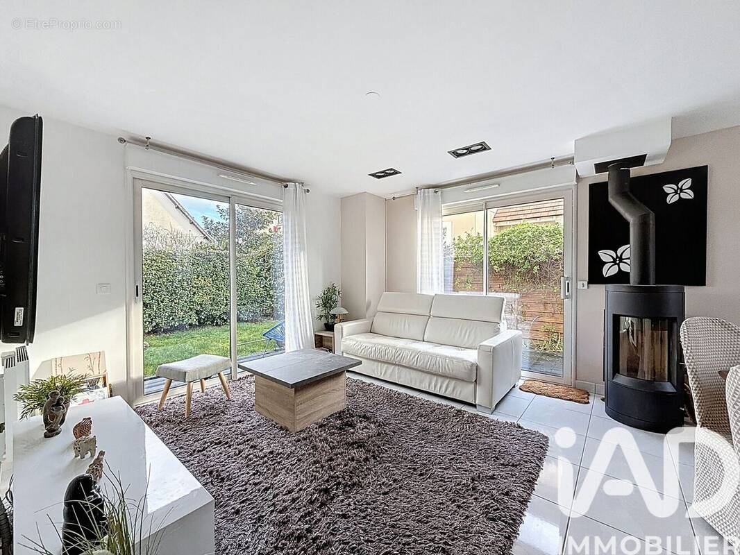 Photo 1 - Maison à VERNEUIL-SUR-SEINE