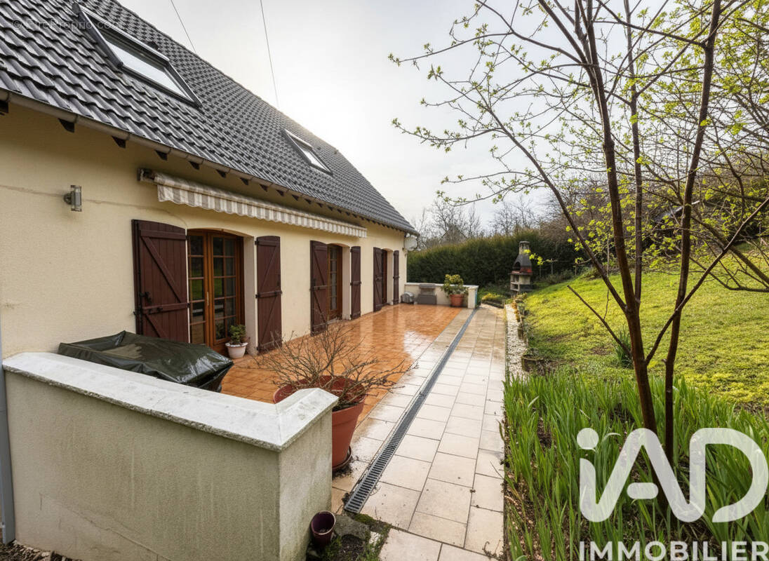 Photo 1 - Maison à SAINT-MARTIN-DU-TERTRE