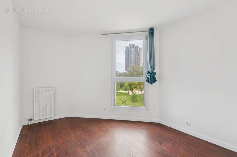 Appartement à SAINT-MAUR-DES-FOSSES