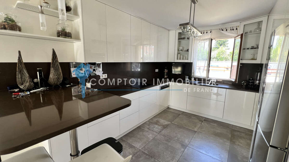 Maison individuelle avec piscine chauffée - photo 12