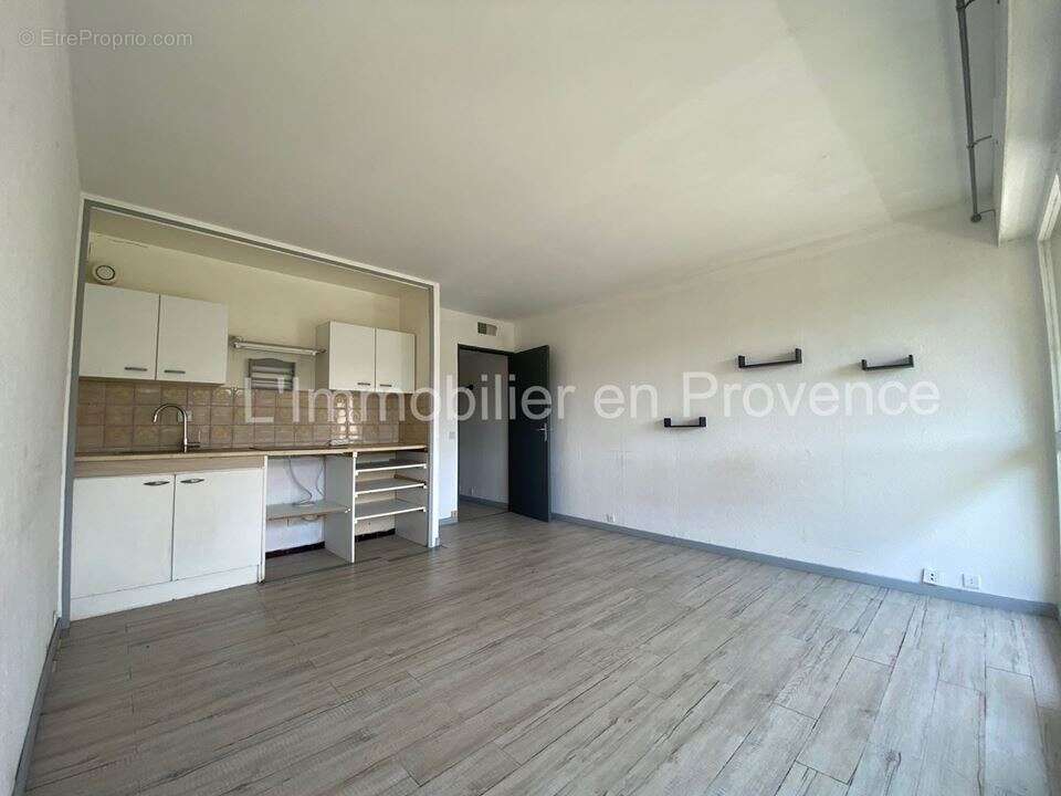 Appartement à AUBAGNE
