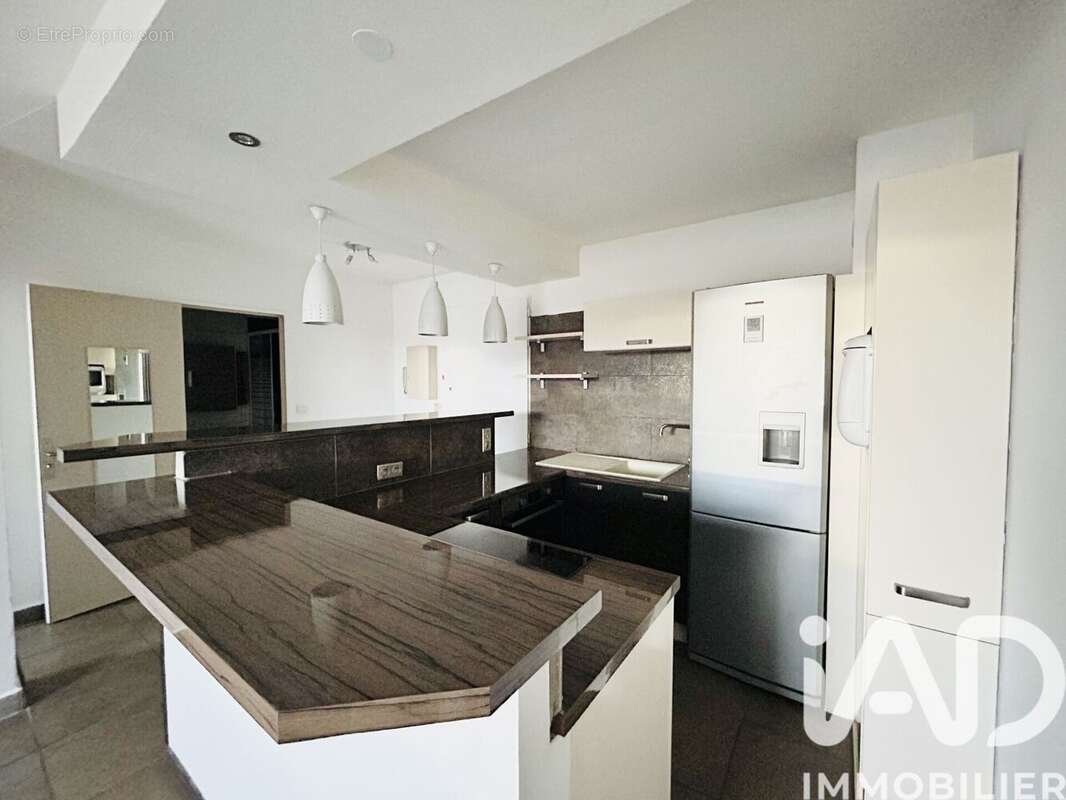 Photo 2 - Appartement à PUGET-SUR-ARGENS