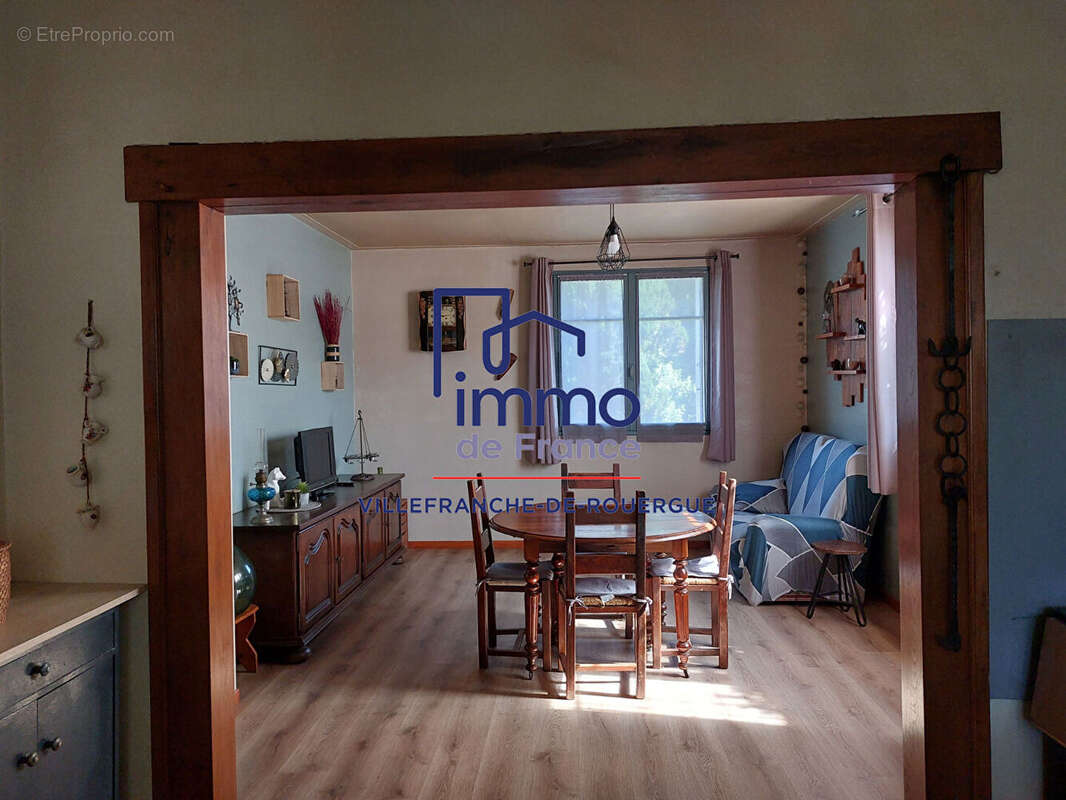 Maison à LA SALVETAT-PEYRALES