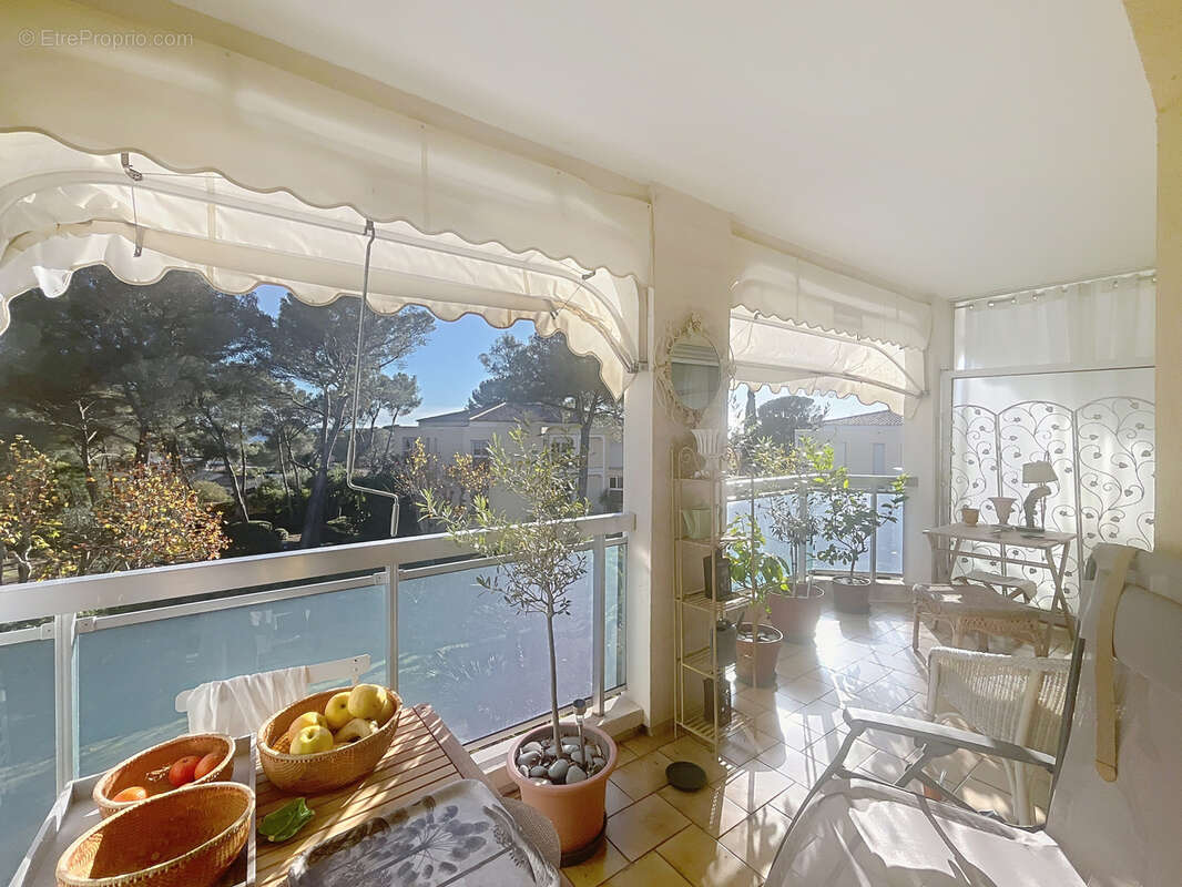 Appartement à SAINT-RAPHAEL