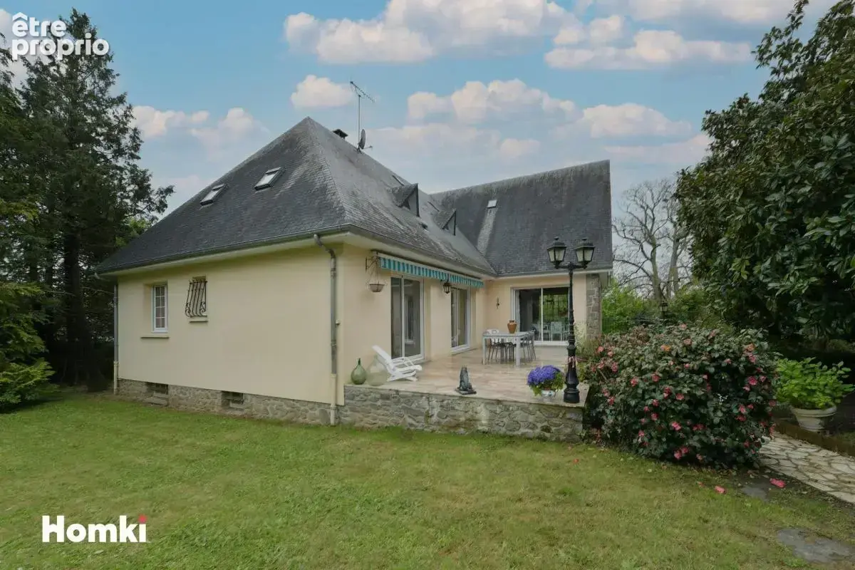 Maison/Villa T9 de 257 m² à Mayenne 53100 - photo 3
