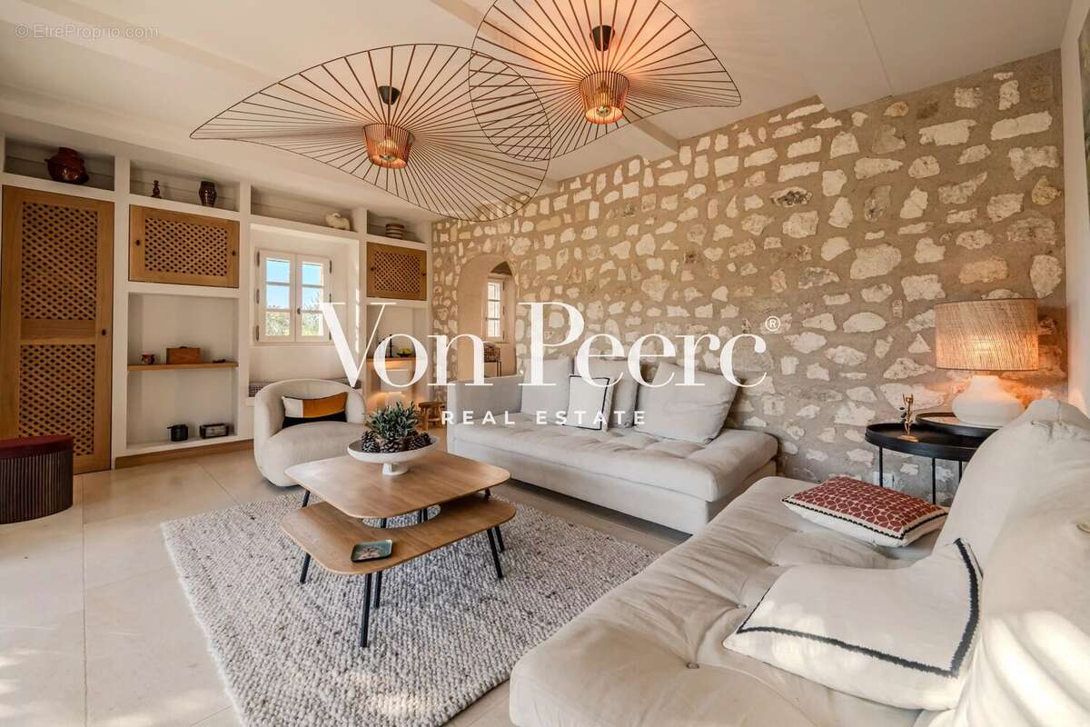 Maison à SAINT-REMY-DE-PROVENCE