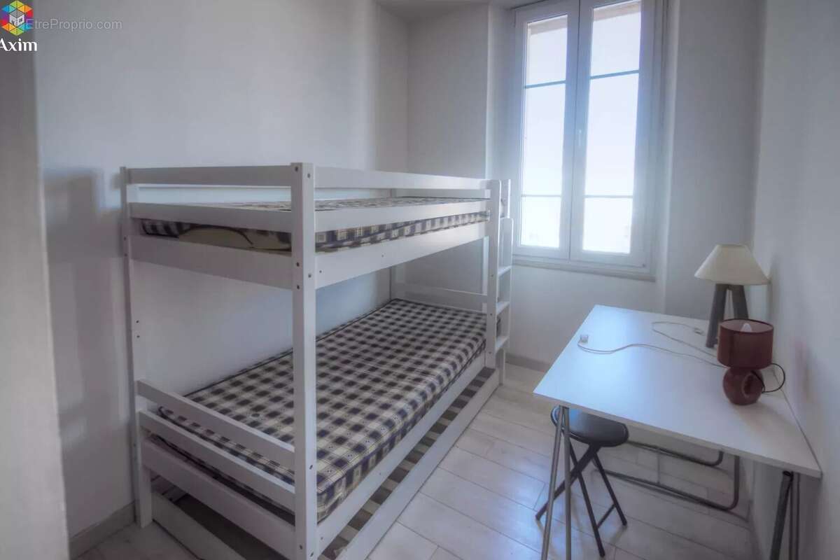 Appartement à SAINT-RAPHAEL