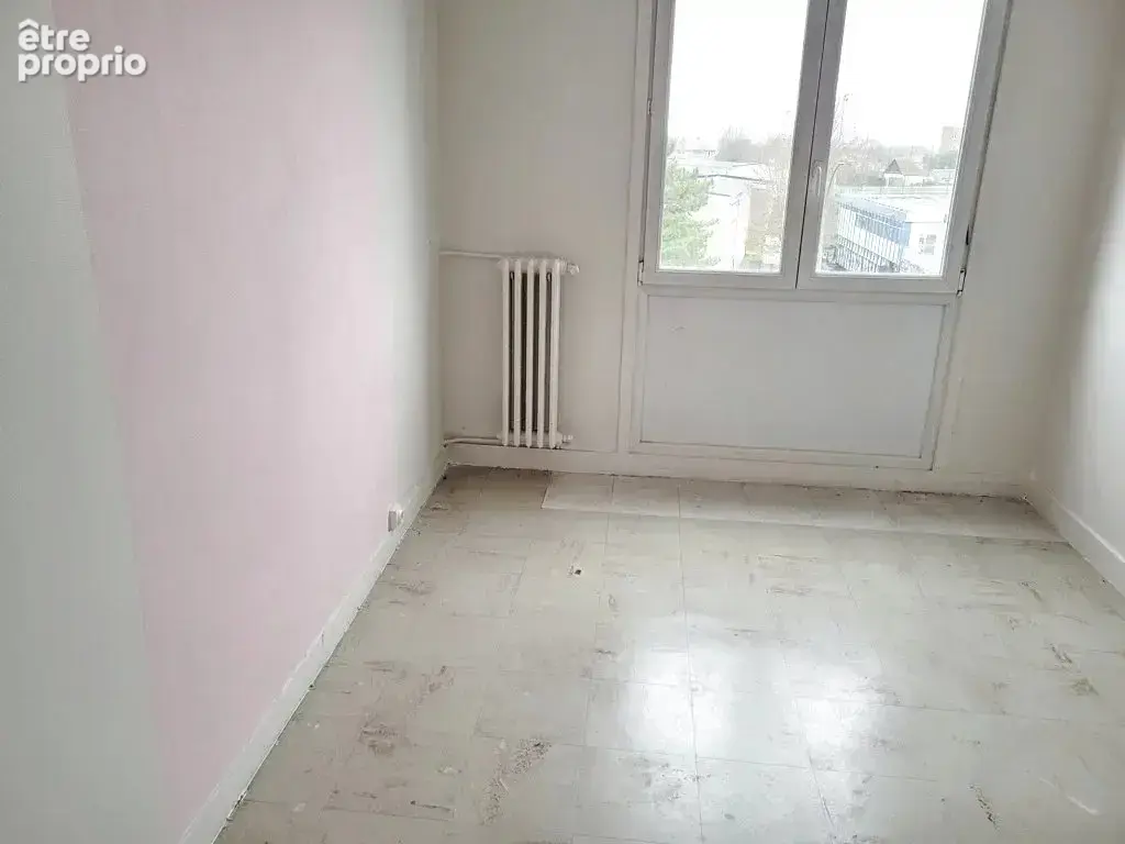 AMIENS. Appartement de type 2. - photo 4