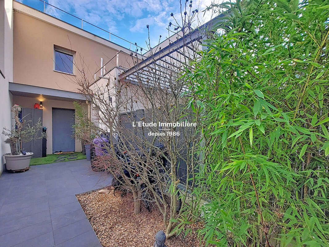 Maison à CALUIRE-ET-CUIRE