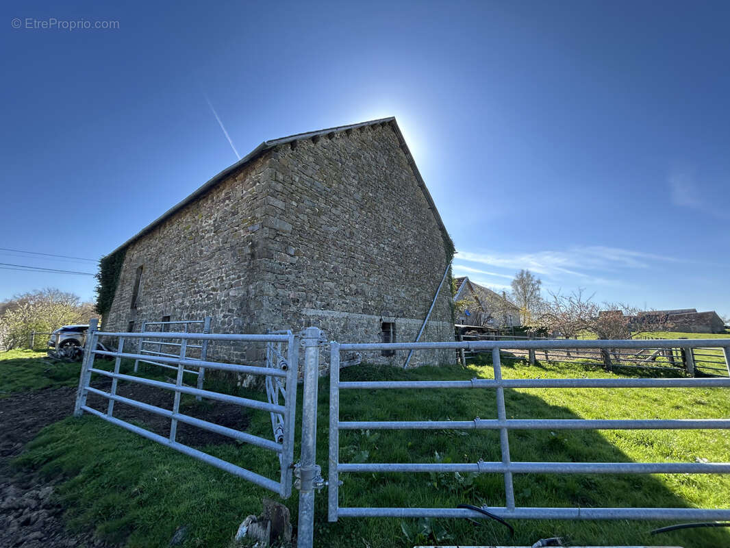 Autre à ORLIAC-DE-BAR