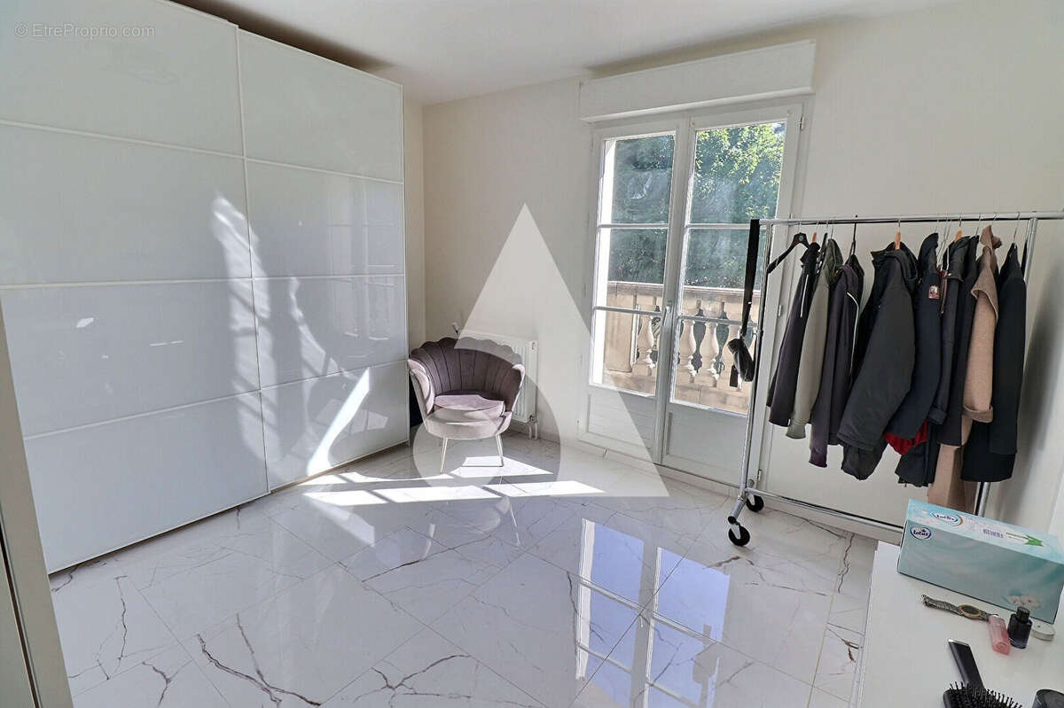 Maison à SAINT-OUEN-L&#039;AUMONE