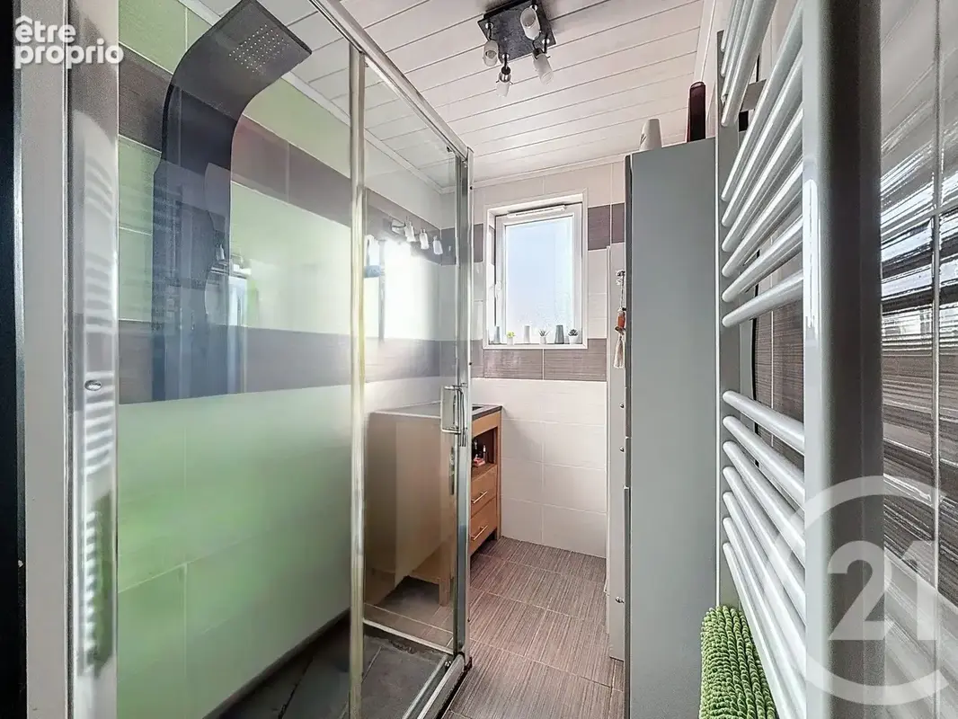 Maison 5 pièces 90 m² à vendre à Taninges (74440) - photo 9