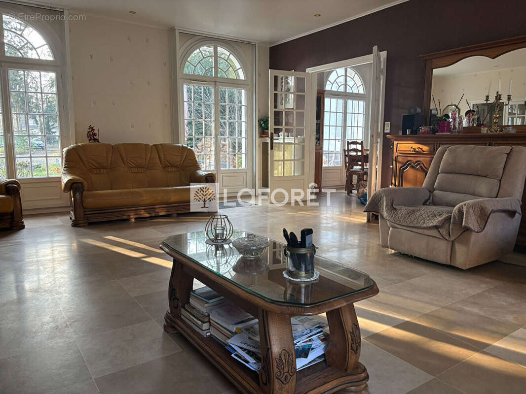 Maison Lamorlaye 6 pièce(s) 164 m2 - photo 4