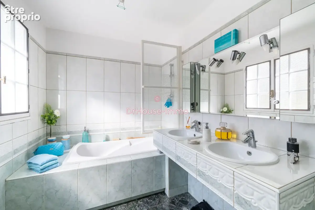 Maison 5 pièces 127 m² à vendre à Auffreville-Brasseuil (78930) - photo 50