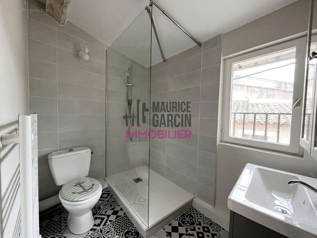 Appartement à L&#039;ISLE-SUR-LA-SORGUE