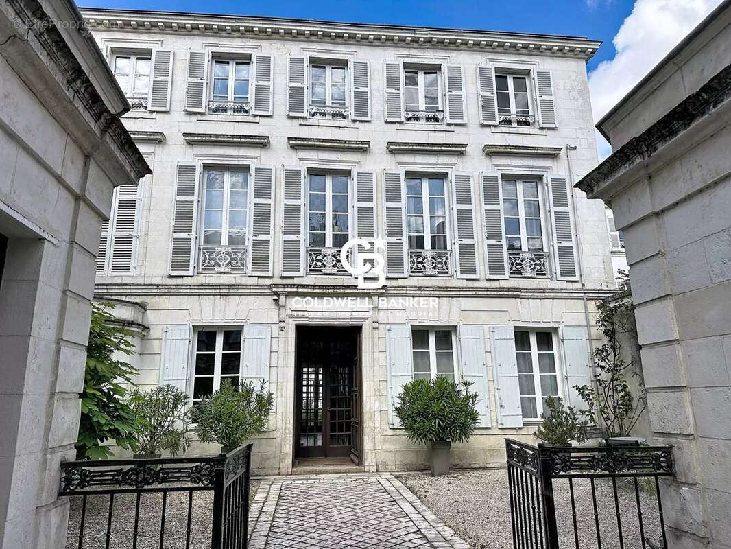 Maison à LA ROCHELLE