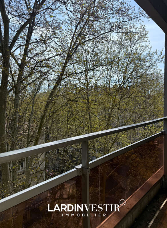 Appartement à LYON-6E