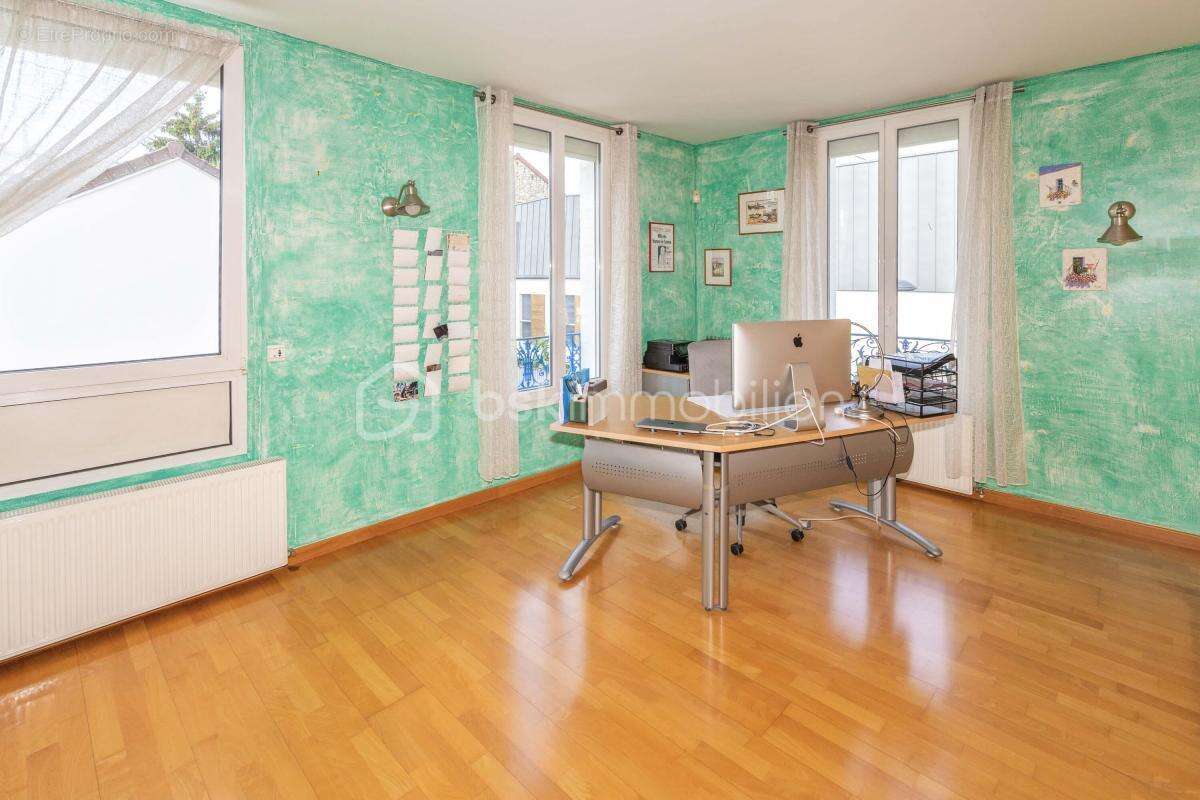 Maison à BOIS-COLOMBES