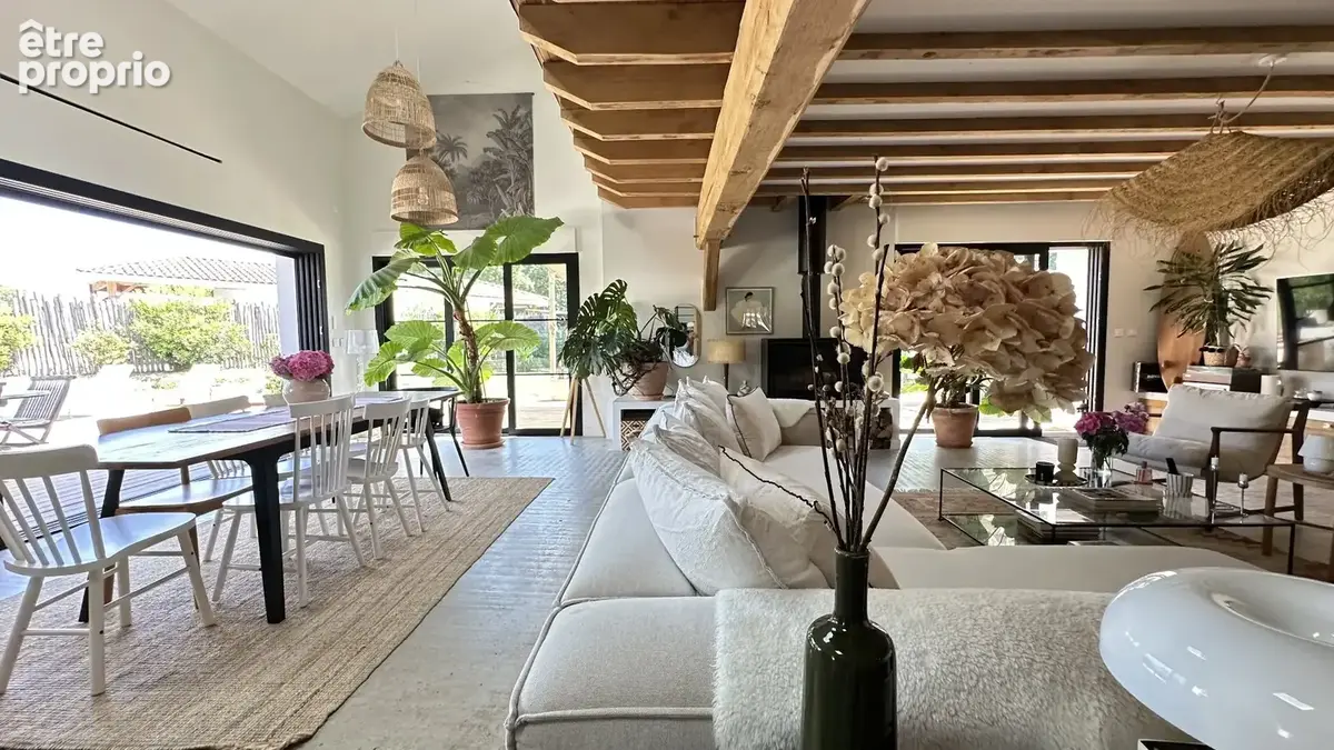 FERME DU 19 ème de type T6 DE 220 M2 sur une parcelle de 1167 m2 - photo 10