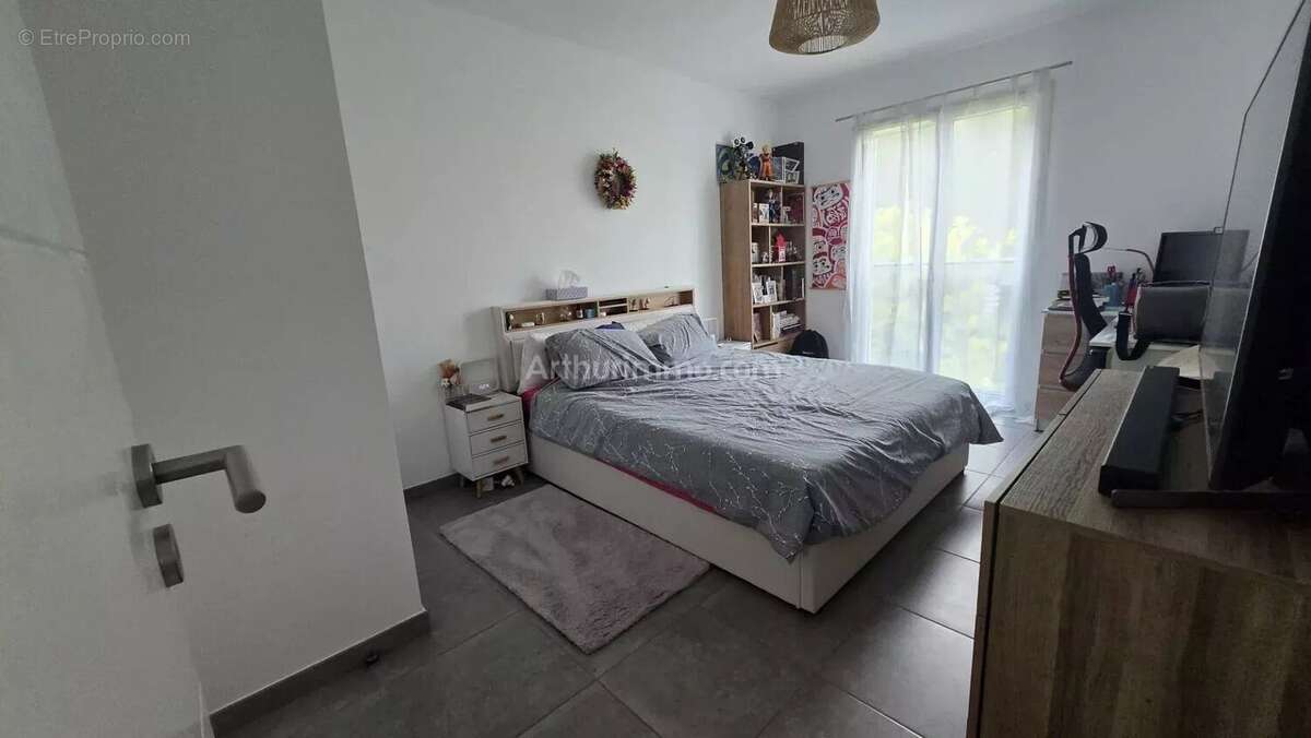 Appartement à VILLENEUVE-LOUBET