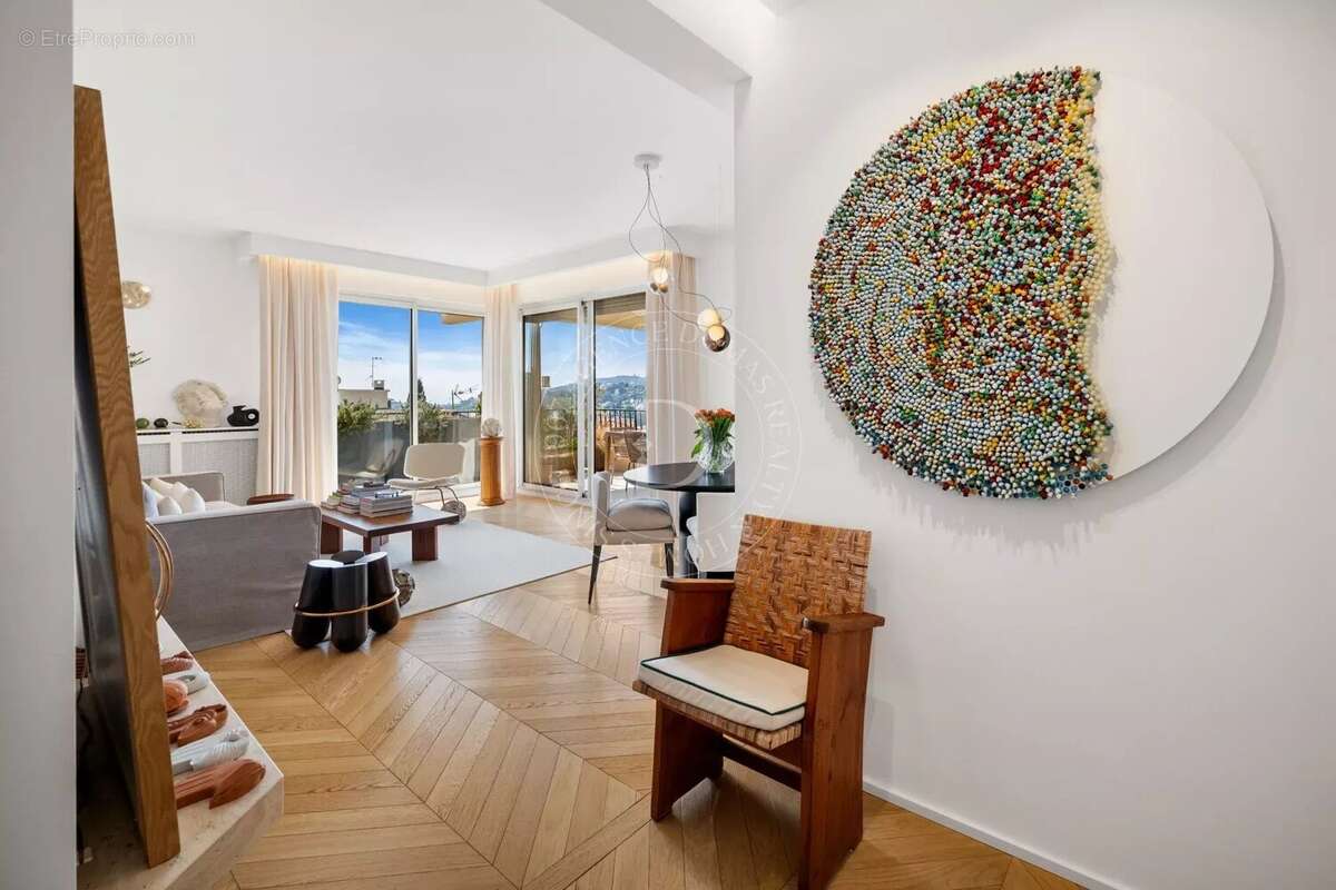 Appartement à BEAULIEU-SUR-MER