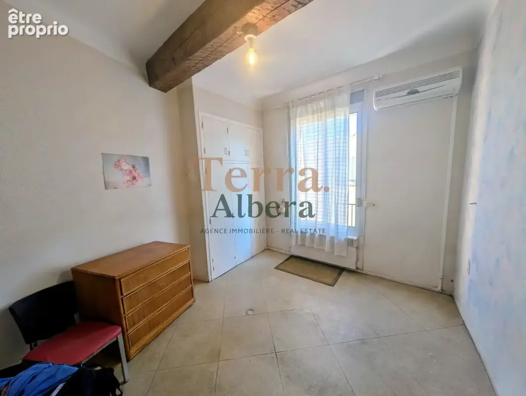 PORT-VENDRES - Appartement F3 Cabine avec vue Port à rénover - photo 6