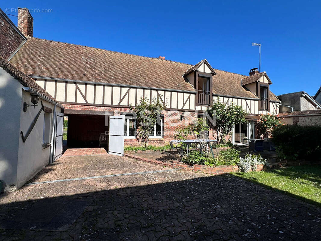 Maison à CHAUMONT-EN-VEXIN