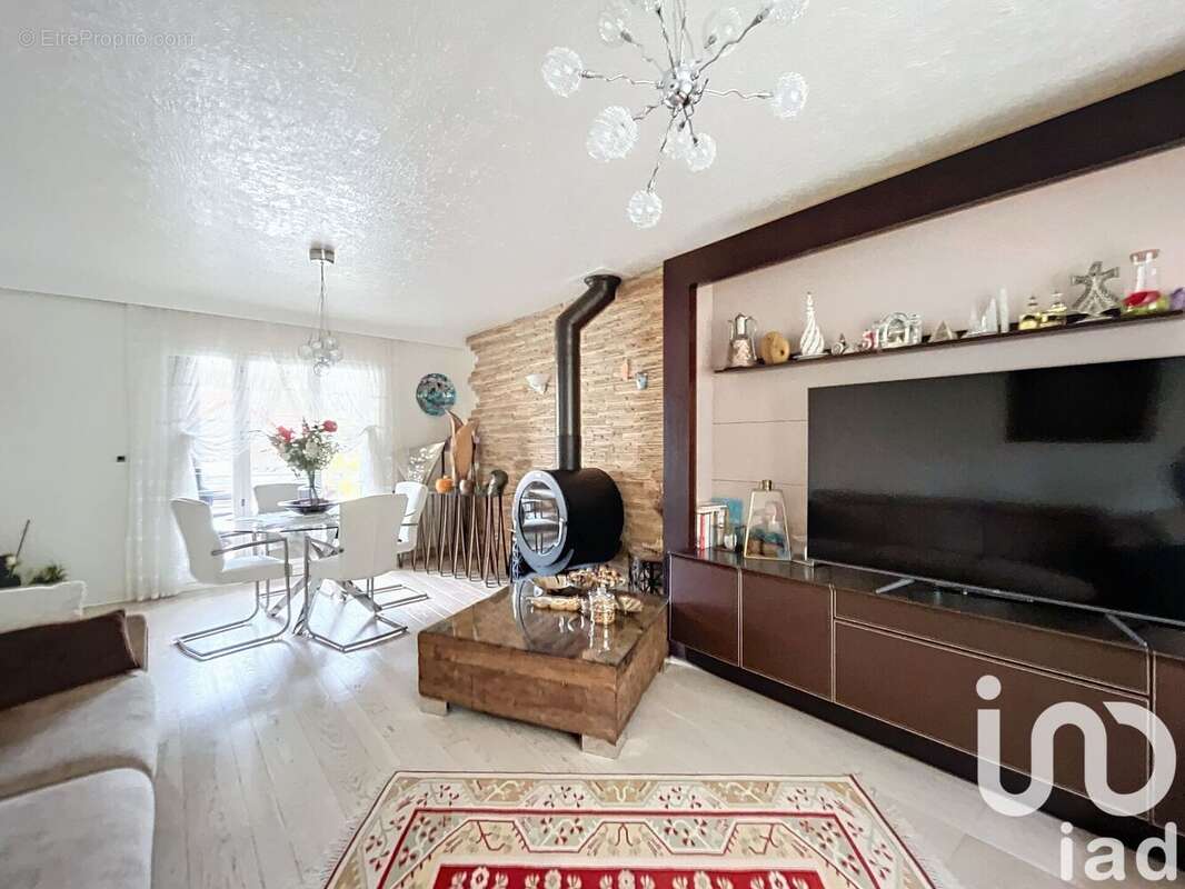 Photo 5 - Maison à MONTLIGNON