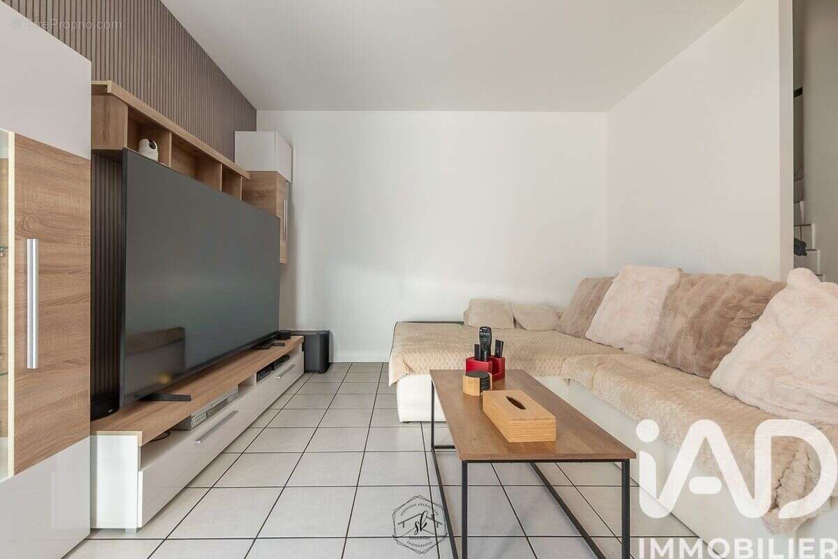 Photo 2 - Maison à MAIZIERES-LES-METZ