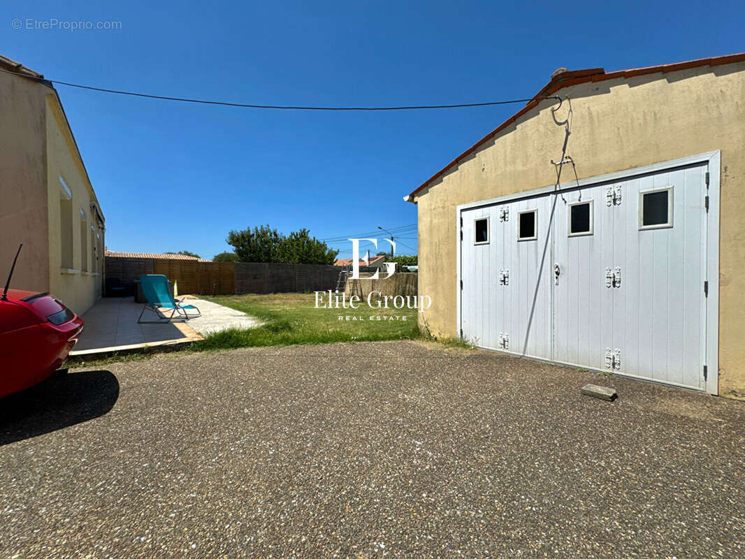 Maison à TONNAY-CHARENTE