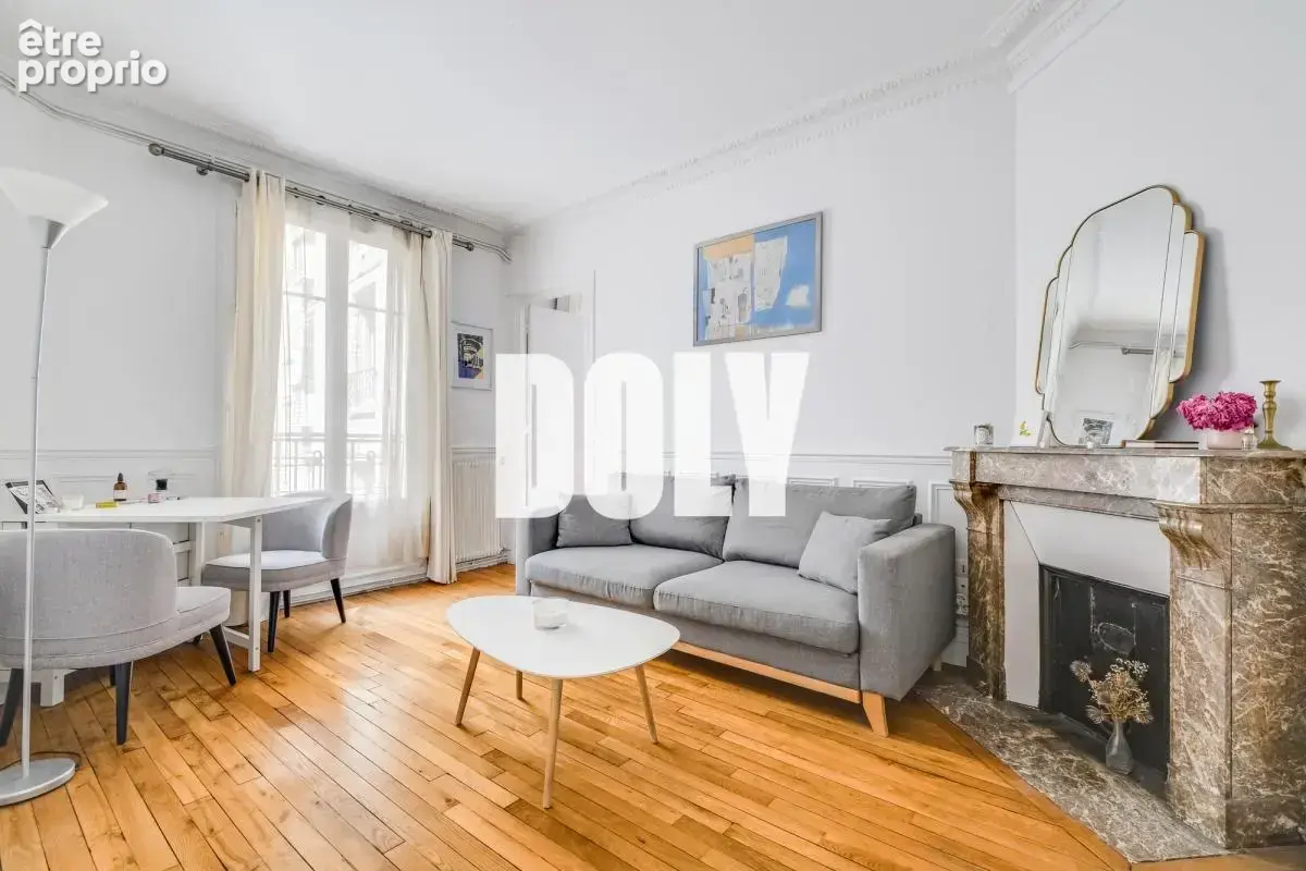 Appartement à PARIS-18E