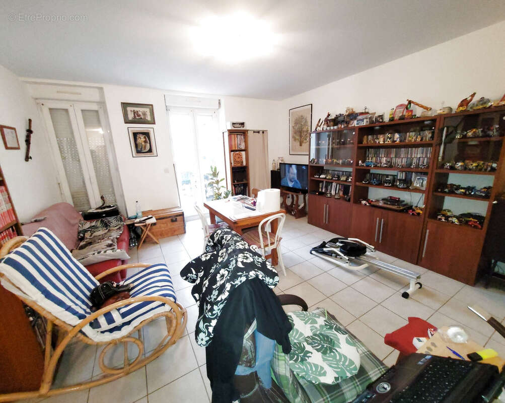 Appartement à NEBIAN