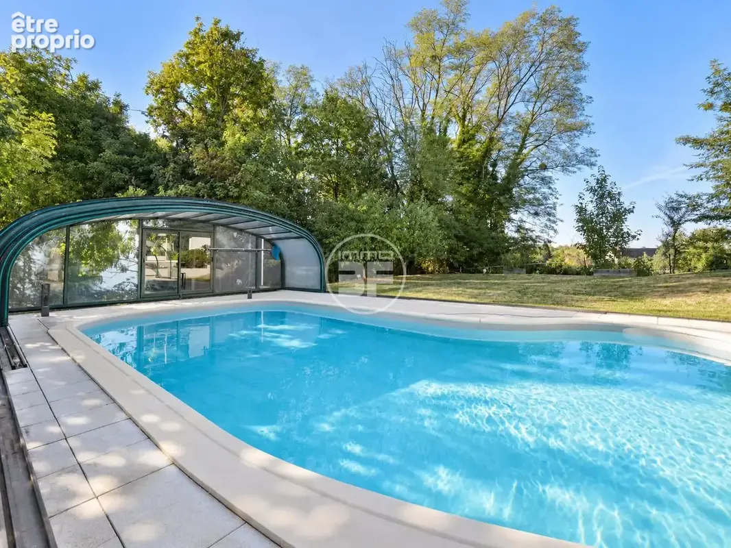 Maison 10 pièces 297 m² à vendre à Hegenheim (68220) - photo 3