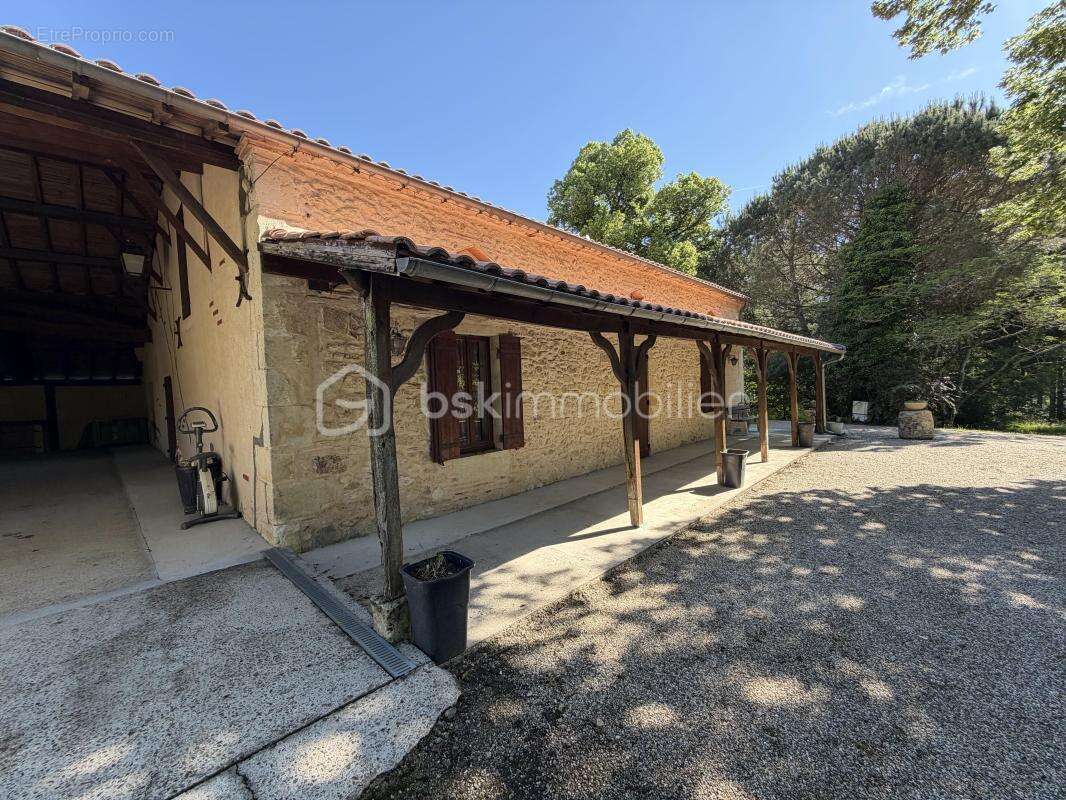 Maison à CASTELJALOUX