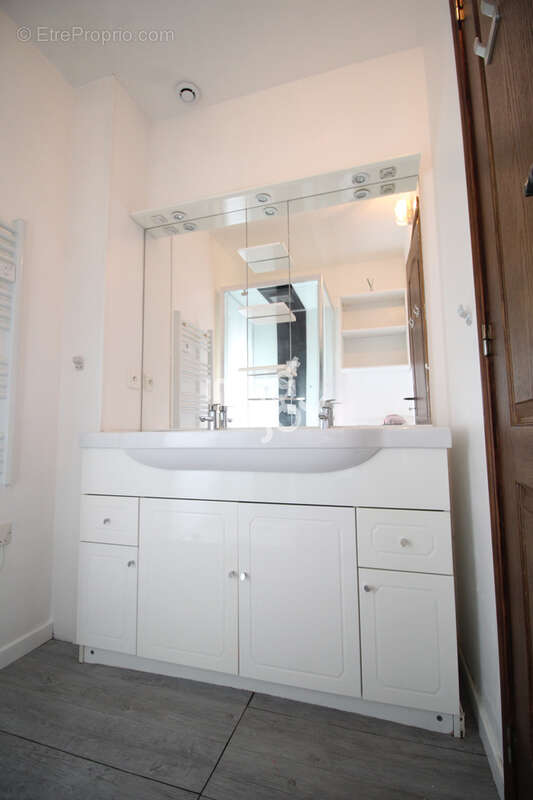 Appartement à SALLELES-D'AUDE