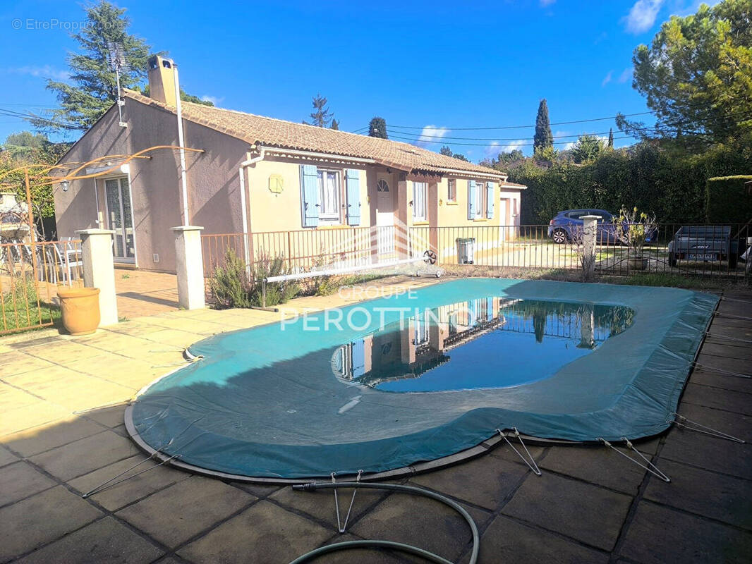 Maison à LA BOUILLADISSE