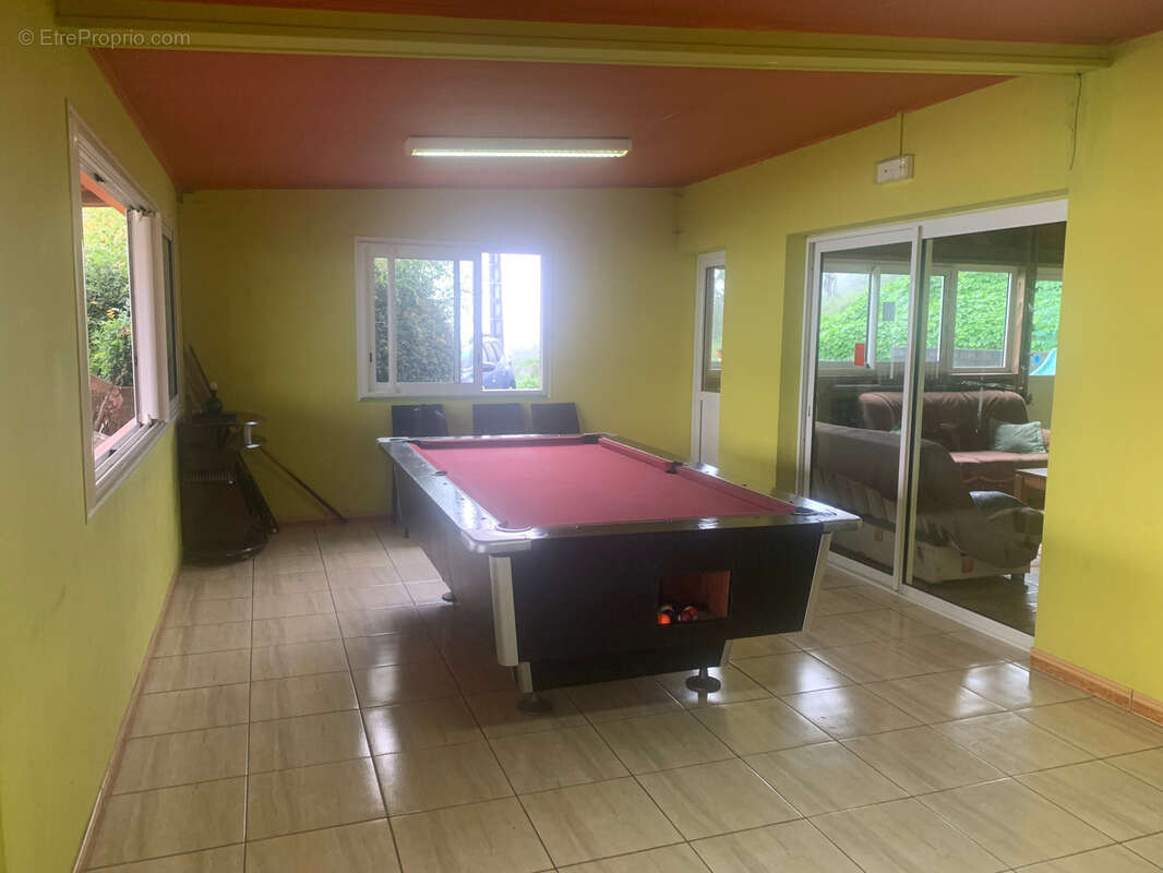 Propriétè Agricole de 22ha avec Gîte, chalet et étable aux MAKES - photo 2