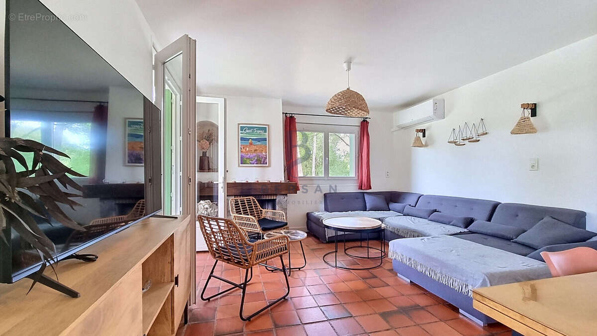 Maison à FREJUS