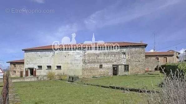 Maison à MACHEZAL