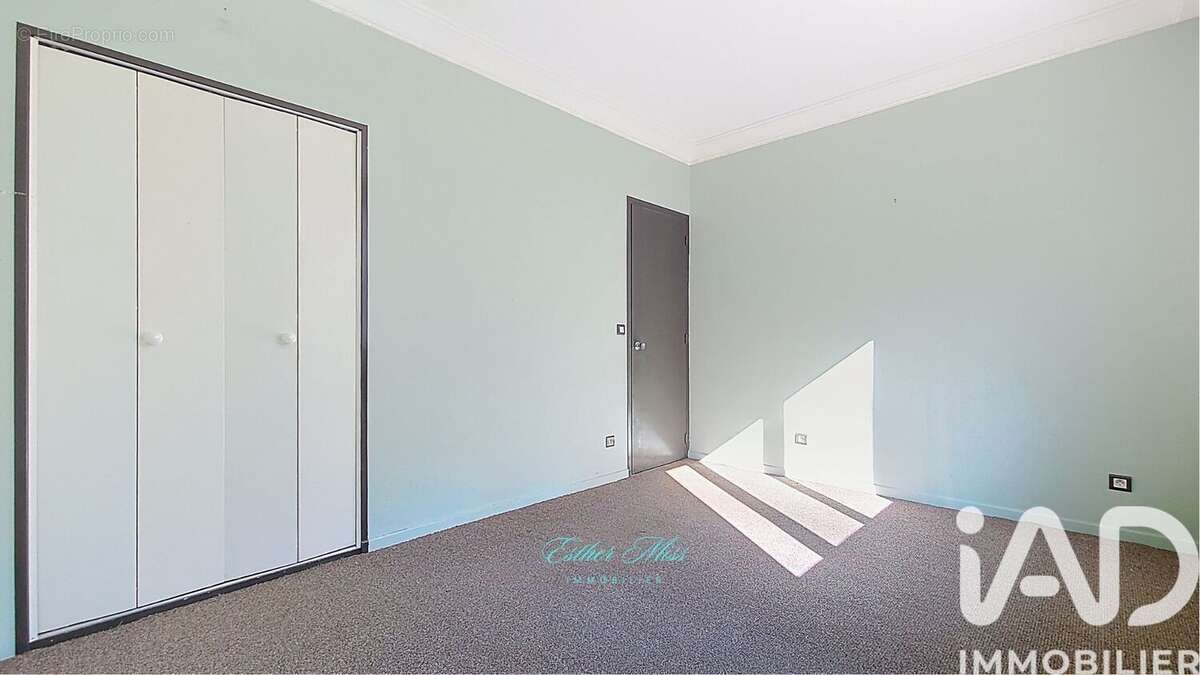 Photo 9 - Maison à SAINT-REMY-LES-CHEVREUSE