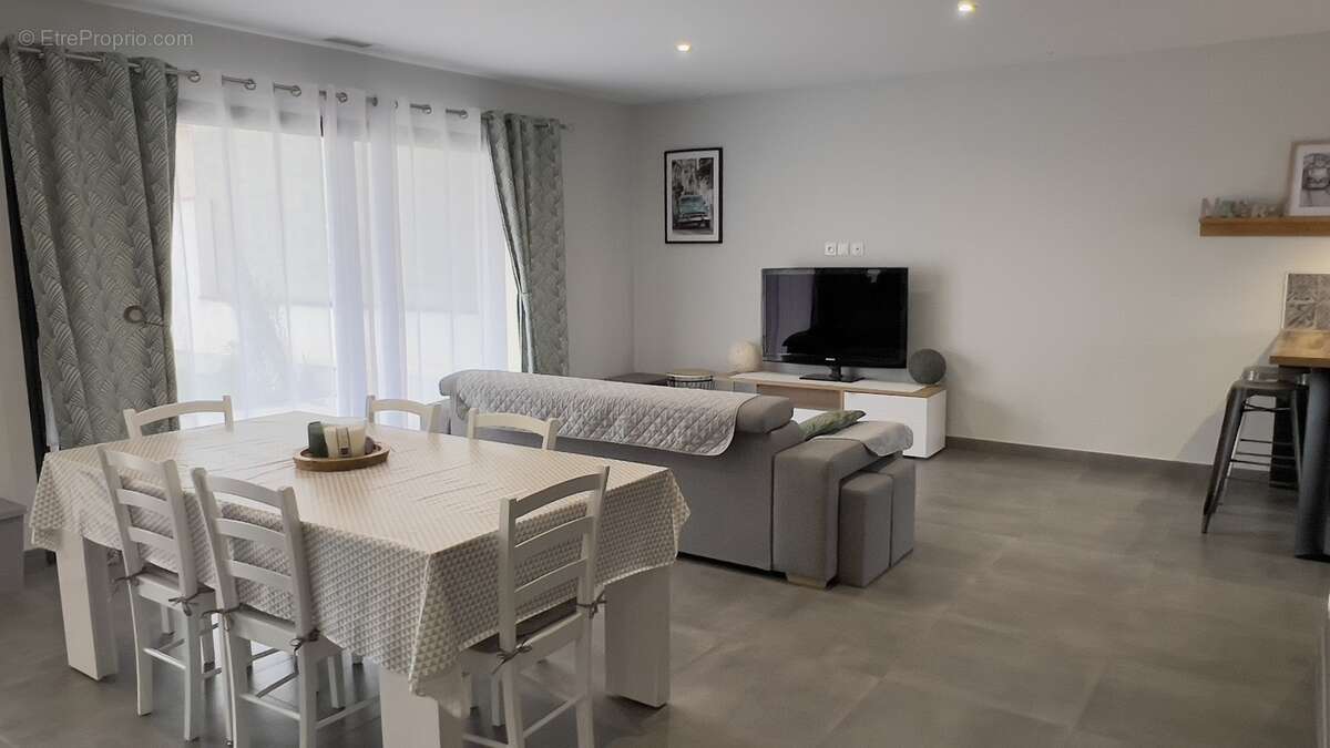 Villa Moderne 2018 (RT 2012) + Jardin 2 faces + Piscine - photo 6