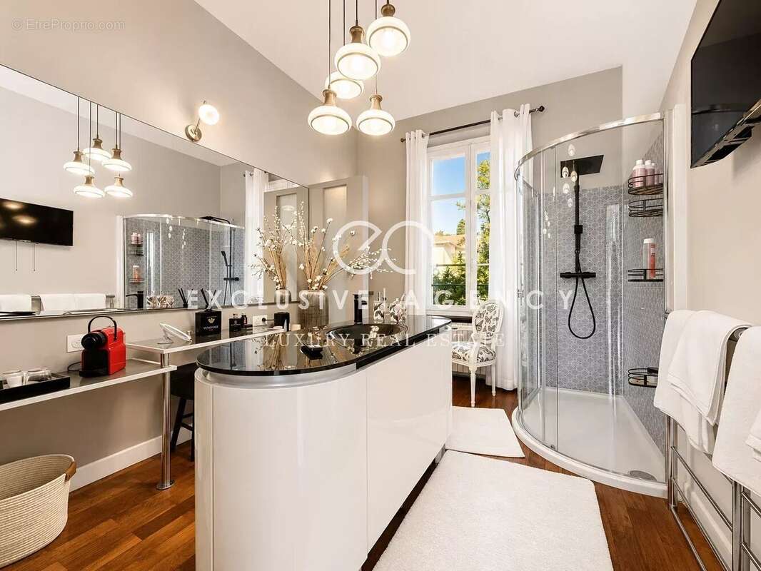 Cannet Europe maison bourgeoise 302m² au calme - photo 10