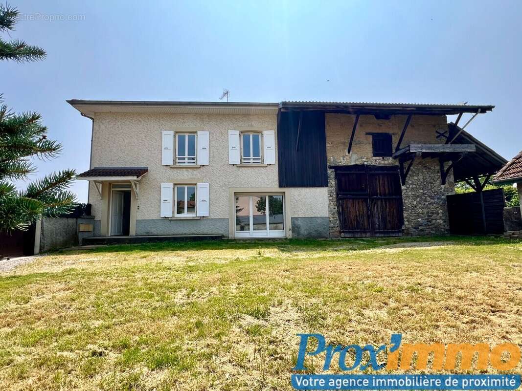 Maison à SAINT-BLAISE-DU-BUIS