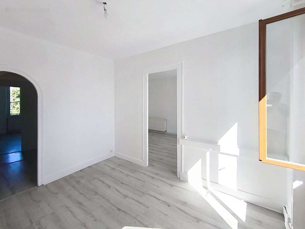 Photo 3 - Appartement à SAINT-ETIENNE