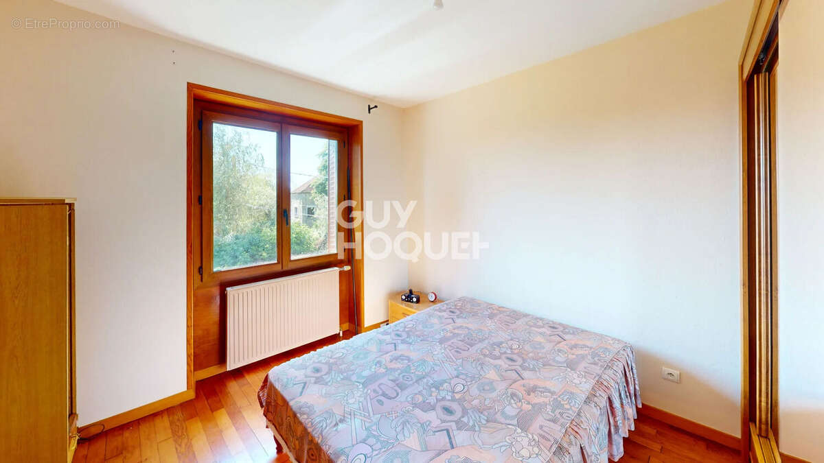 Maison à COURSON-LES-CARRIERES