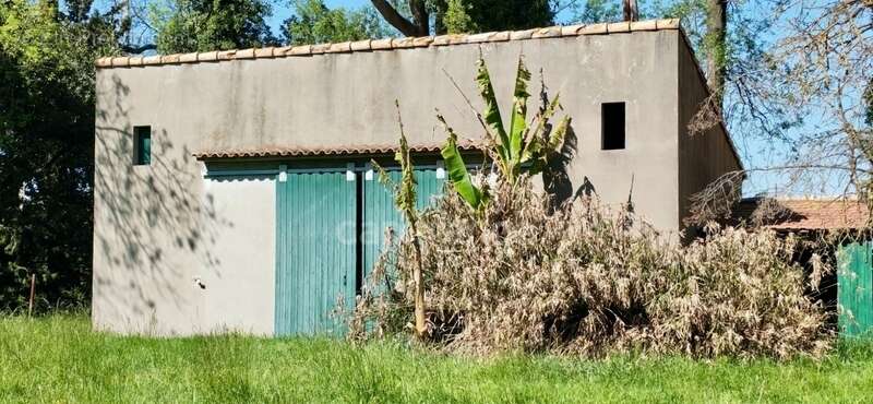 Maison à FONTVIEILLE