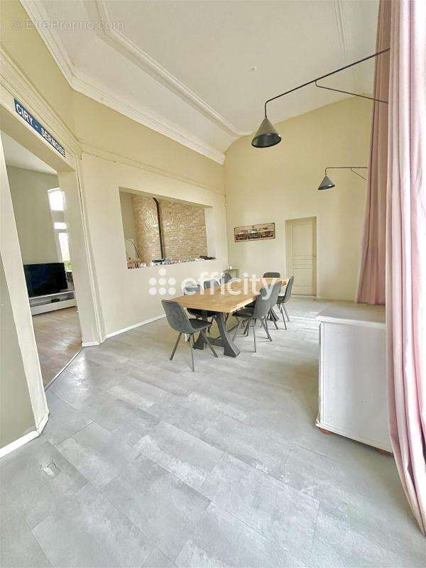 Maison à REIMS