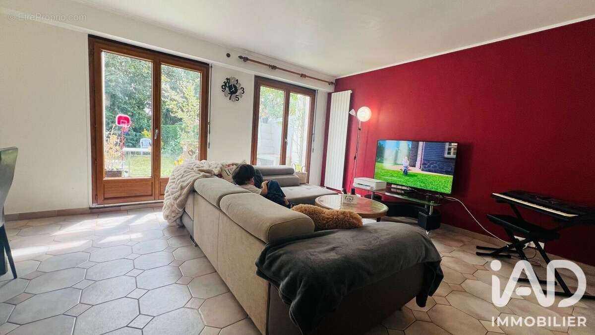 Photo 3 - Maison à RIS-ORANGIS