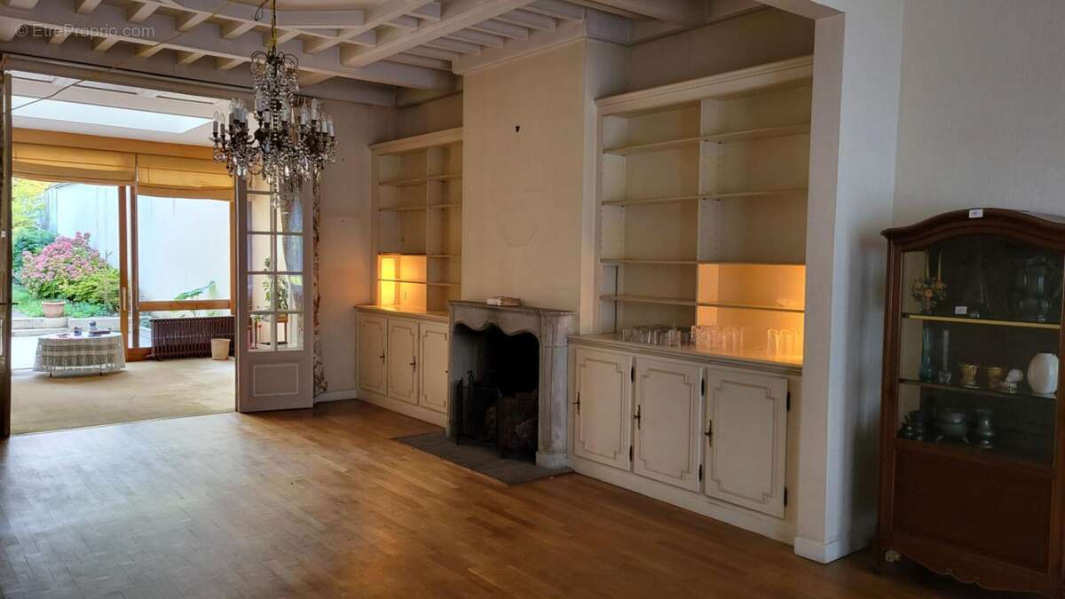 Maison à SAINT-QUENTIN